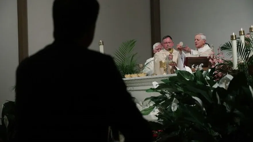 La historia de amor de una agente del FBI que se caso con la persona a quien debía investigar