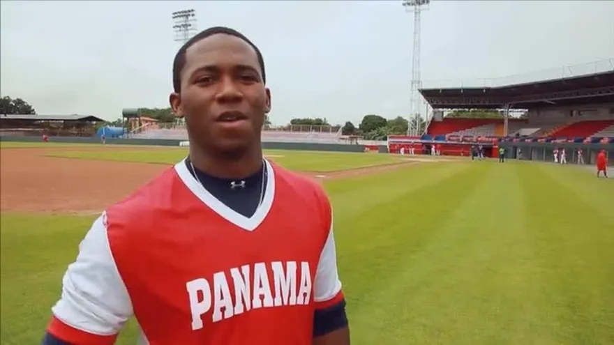 Luis Barahona Selecci