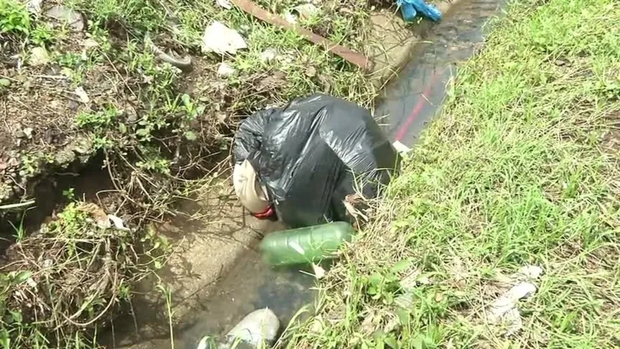 Cierran centro de salud por inundación