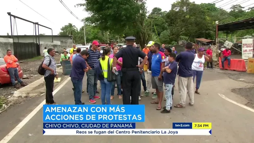 Con protesta, exigen la reparación de una vía en Chivo Chivo