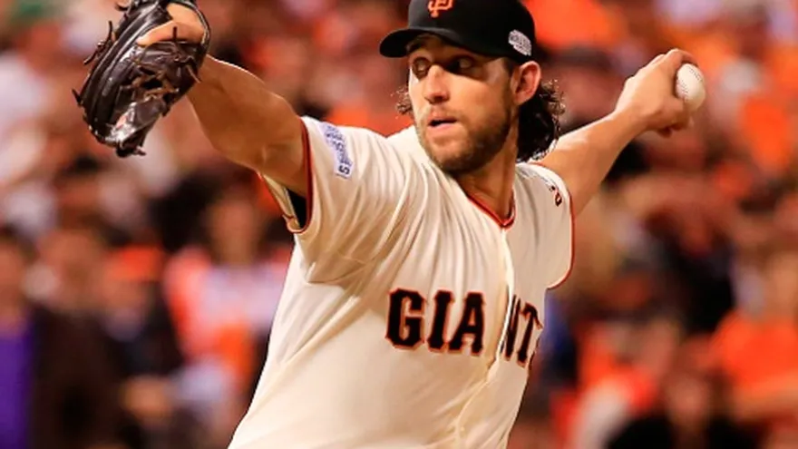 Cátedra de Bumgarner hizo historia