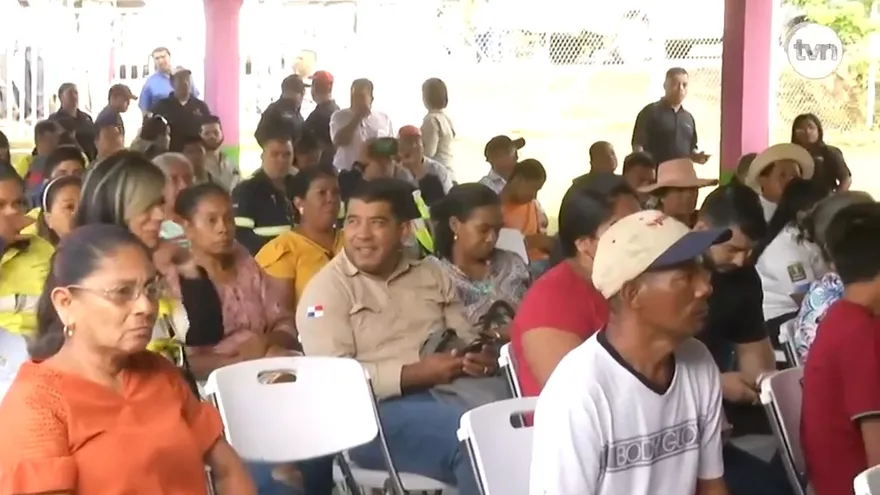 Residentes de La Pintada acuden a llamado de consulta pública