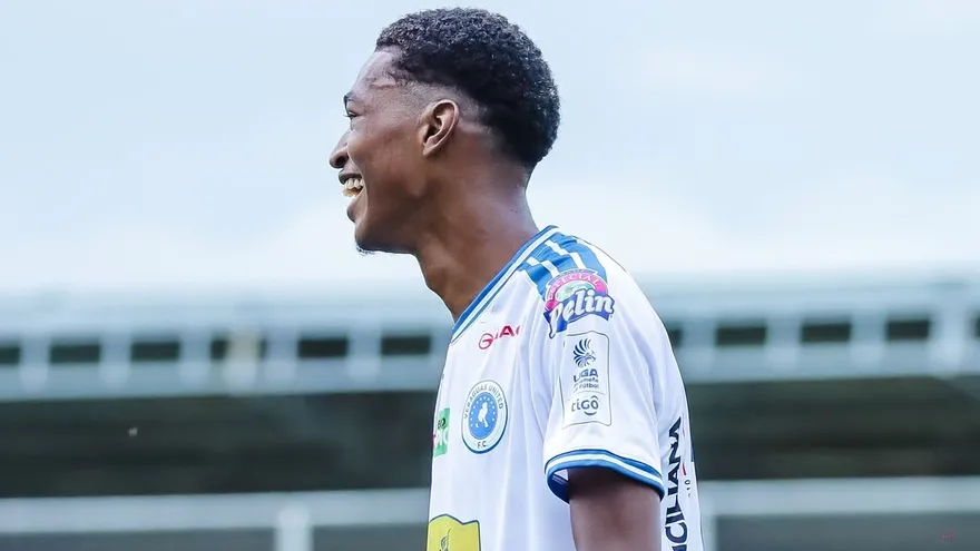 Carlos Hernández atacante del Veraguas United