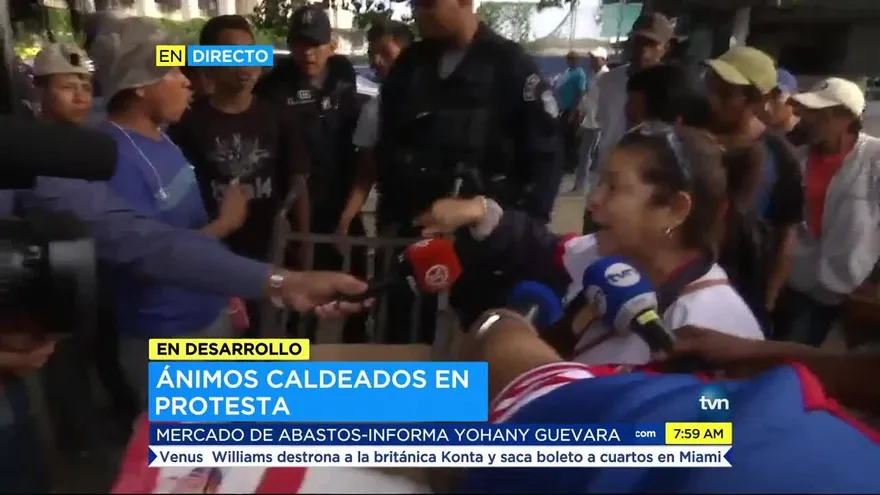 Sancionan locales en el Mercado de Abastos