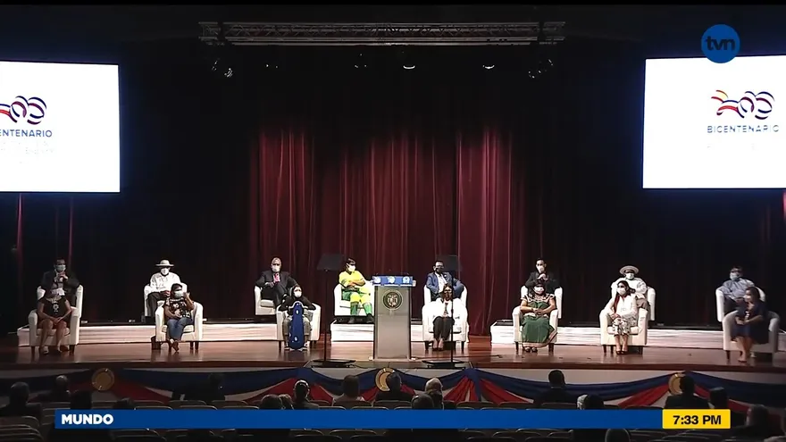 Entrega del Pacto Bicentenario costó $300 mil