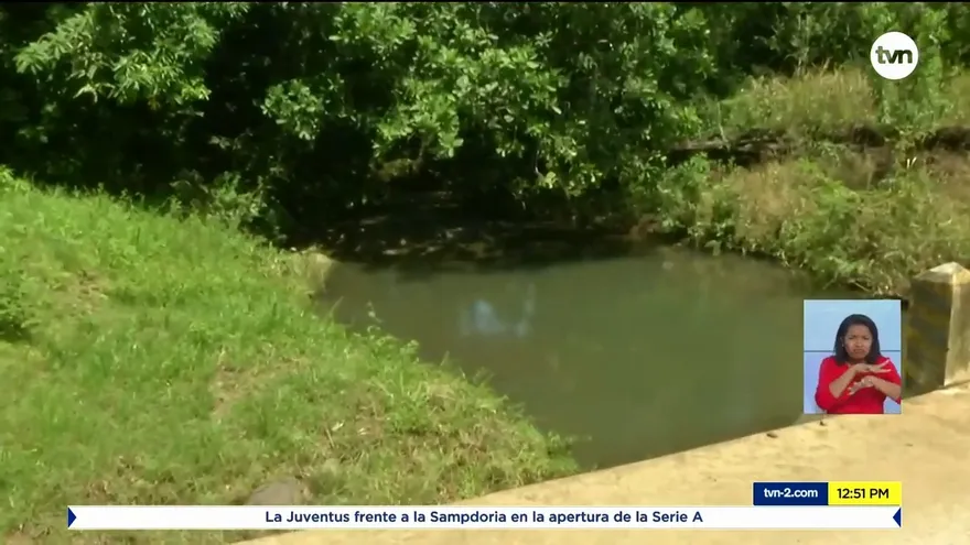 MiAmbiente inspecciona quebrada en Herrera