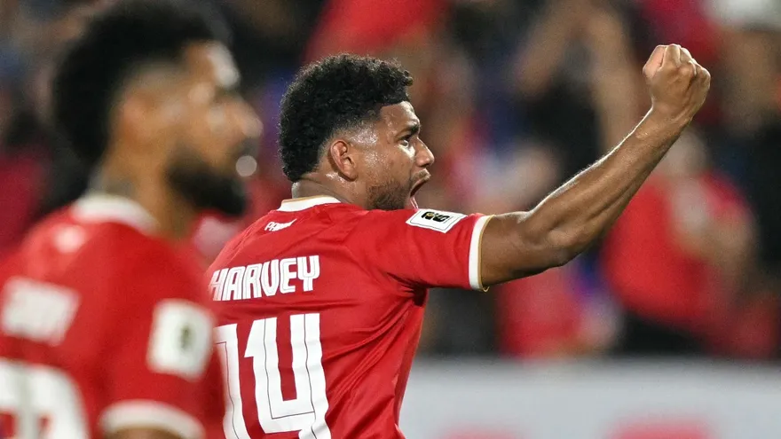 Carlos Harvey con la selección de Panamá en la eliminatoria Concacaf