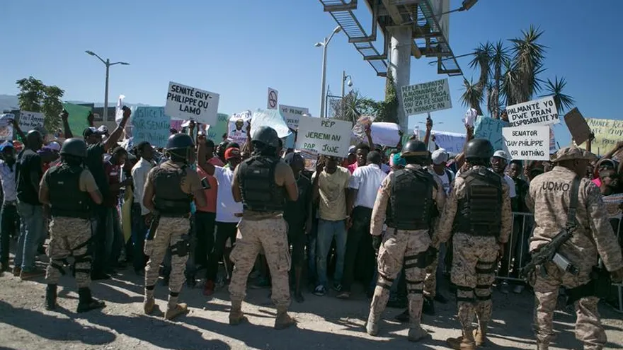 La marcha anticorrupción terminó en la Plaza Constitucional en Puerto Príncipe sin que se reportaran incidentes.