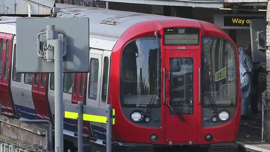 Una veintena de heridos por atentado en el metro de Londres