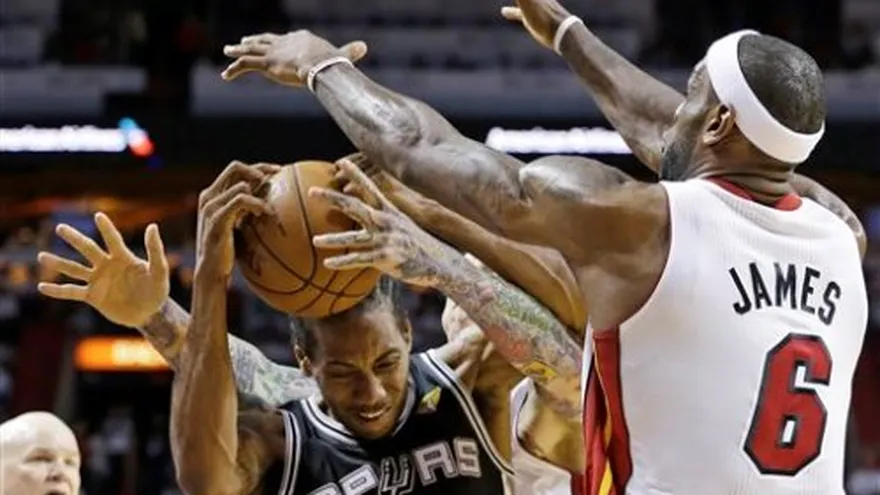 Heat se impone a Spurs y empata la serie