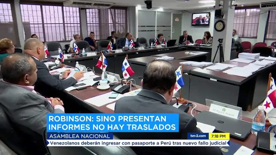 Diputado Robinson amenaza con no aprobar traslados de partidas