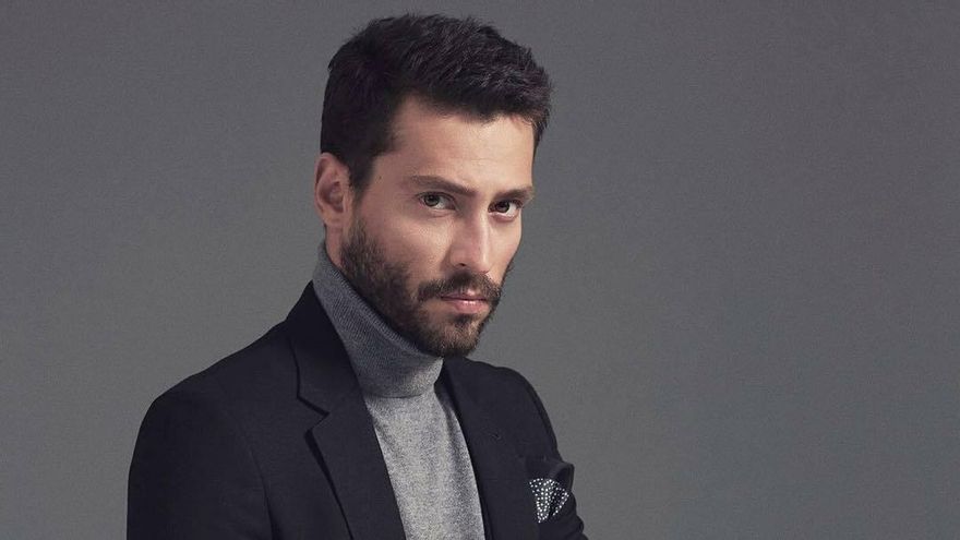 Sabías que Ekin Koç, quien interpretó al sultán Ahmed estudió administración de empresas