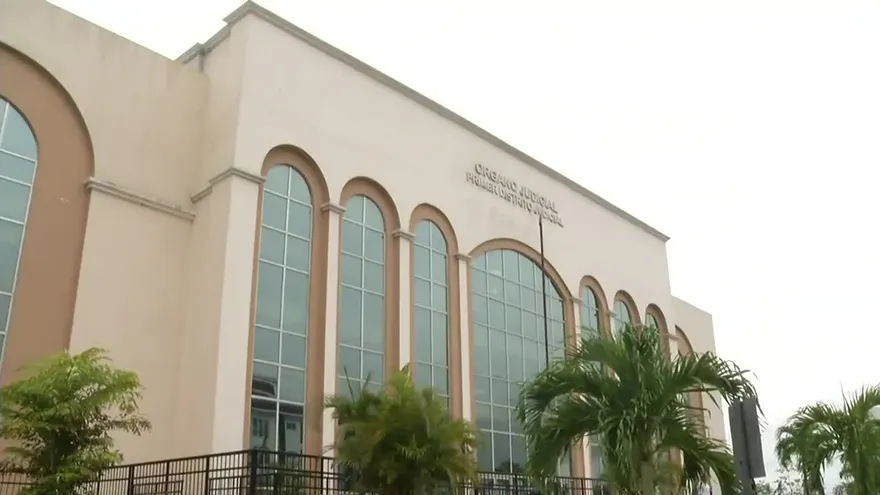 Dictan detención provisional a menores de edad supuestamente implicados en homicidio de Henríquez