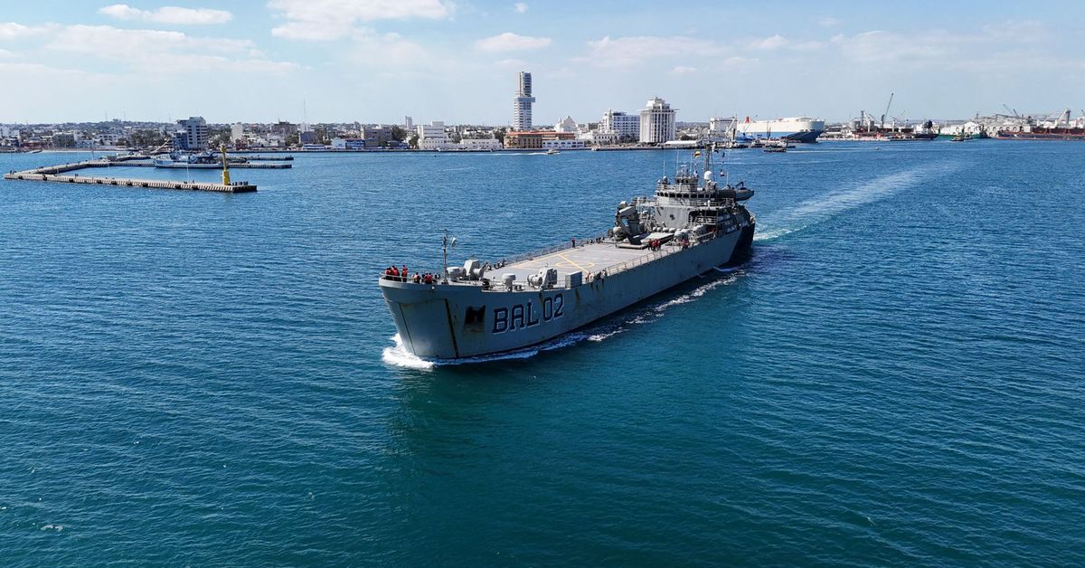 Marina mexicana busca dos barcos desaparecidos que llevaban ayuda hacia Cuba