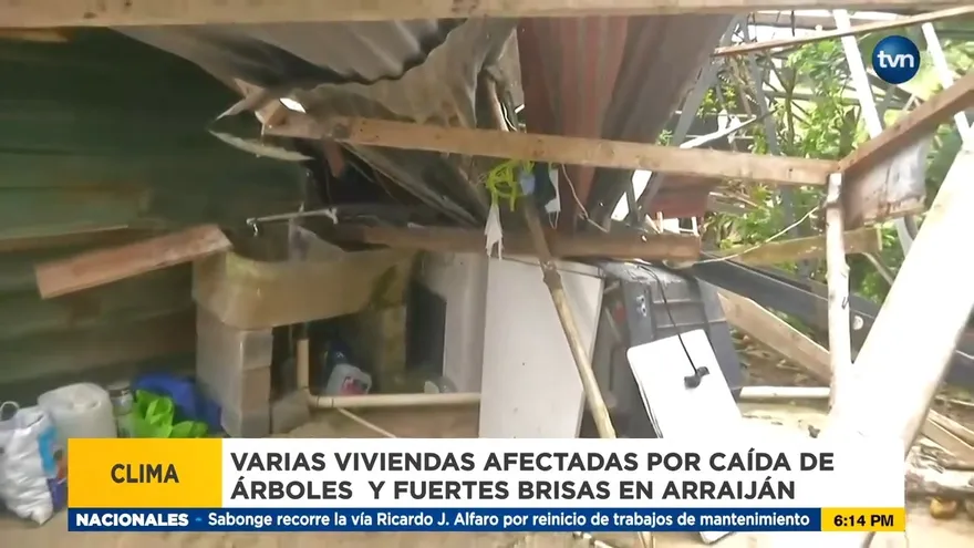 Fuertes vientos afectan viviendas en Arraiján