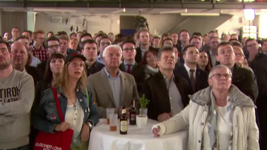 Merkel fortalecida por victoria en elección regional