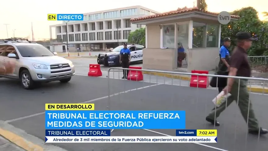 Mantienen perímetro de seguridad por audiencia de Martinelli en el Juzgado Quinto Electoral