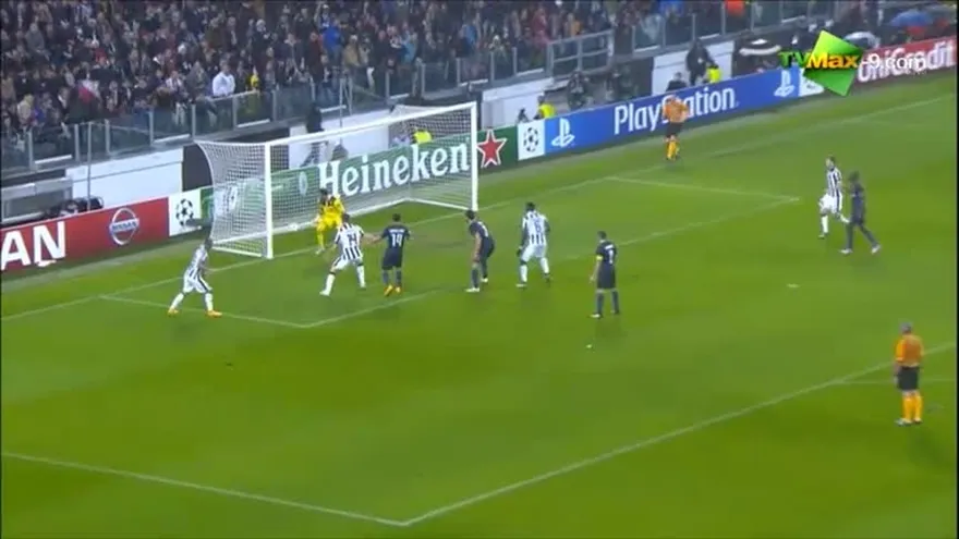 Autogol de Roberto, Juventus 2-2 Olympiakos