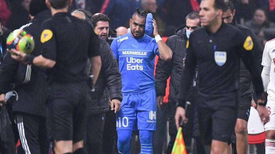 El botellazo recibido por Dimitri Payet provocó la suspensión del juego entre el Lyon y el Marsella