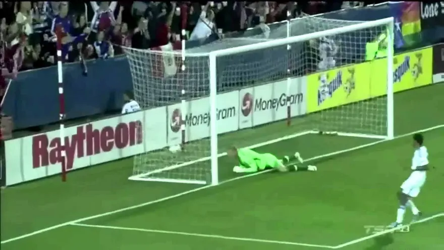 Disfrutemos de los Golazos de Blas Pérez anotados al Vancouver