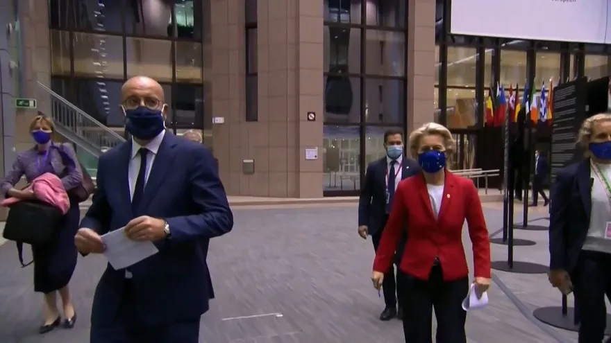 La UE sanciona al régimen de Bielorrusia y amenaza a Turquía