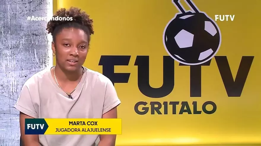 Marta Cox sigue siendo sensación en la televisión tica