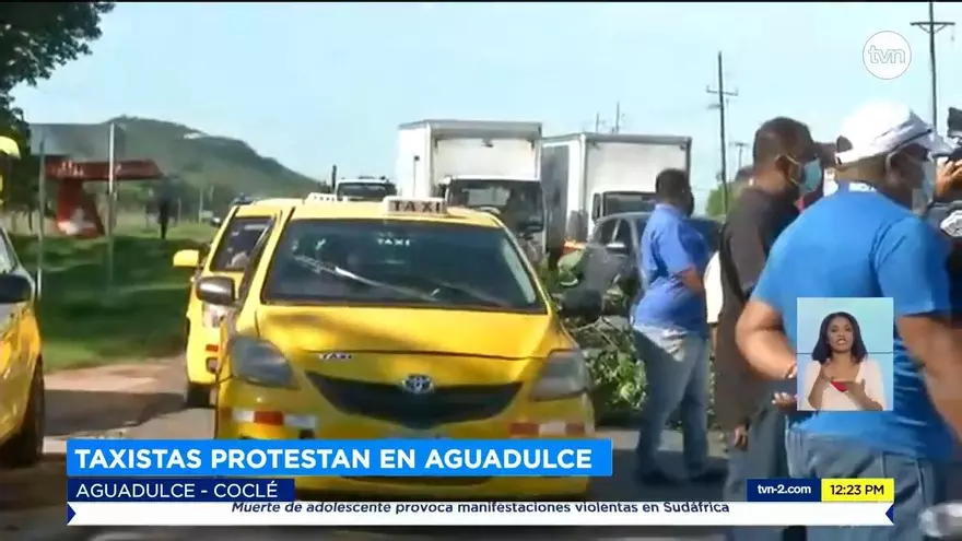 Taxistas de Aguadulce protestas porque se cumplan medidas de pares y nones