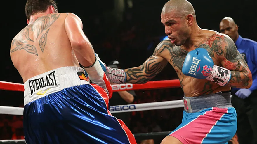 Cotto listo para pelear con "Canelo" Alvárez.