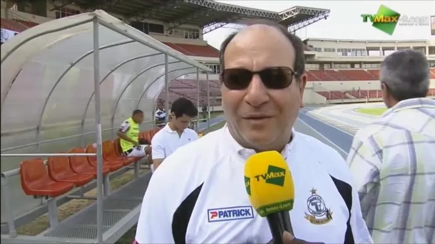 Homenaje a Luis "Matagatos" Renter