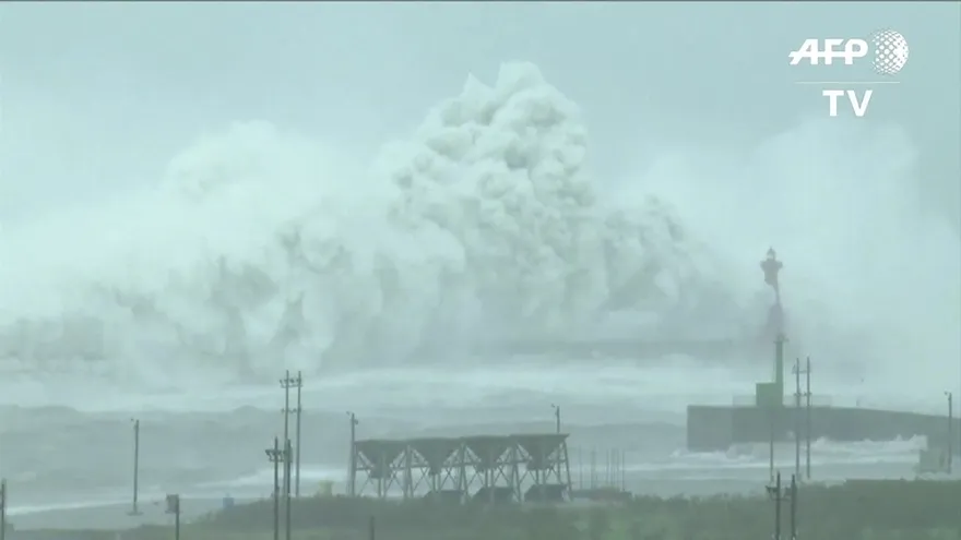 Cuatro muertos por nuevo tifón en Taiwán