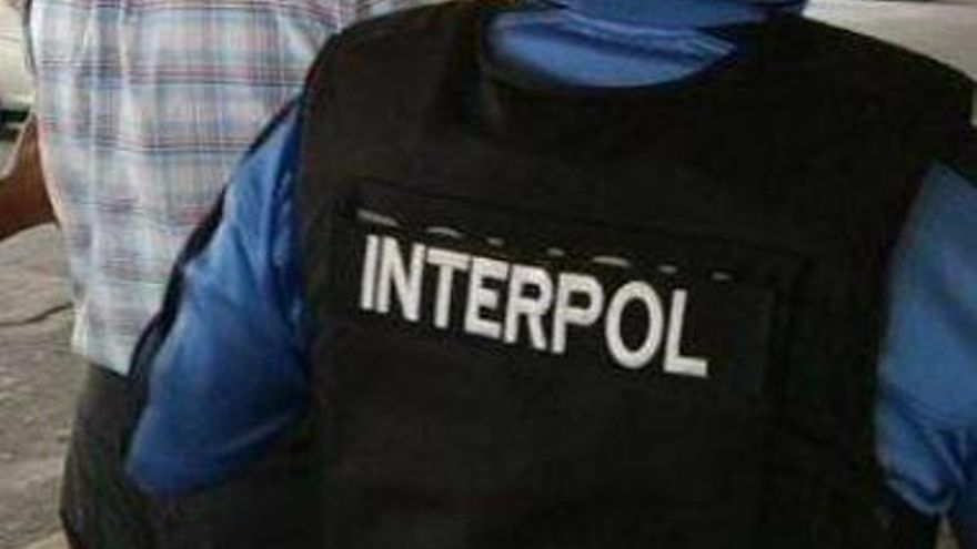 Aprehenden en Tocumen a costarricense buscado por EE.UU. por narcotráfico. Foto/Policía Nacional