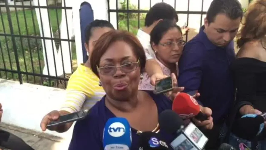 Abogada de Nidal Waked acude a la Procuraduría