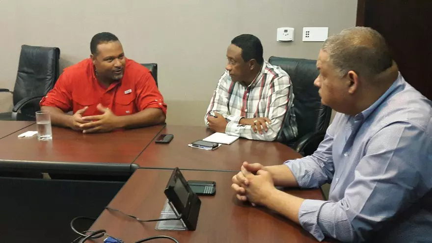 El 'Caballo' Lee a un paso de la Selección Mayor de Beísbol