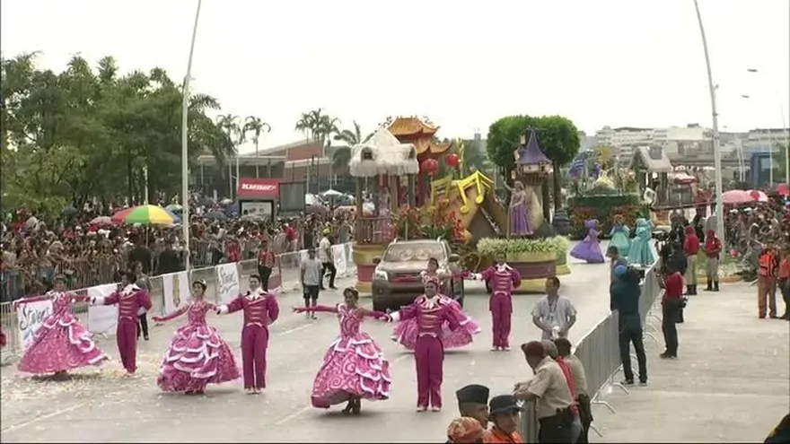 Desfile Disney "Momentos Mágicos"