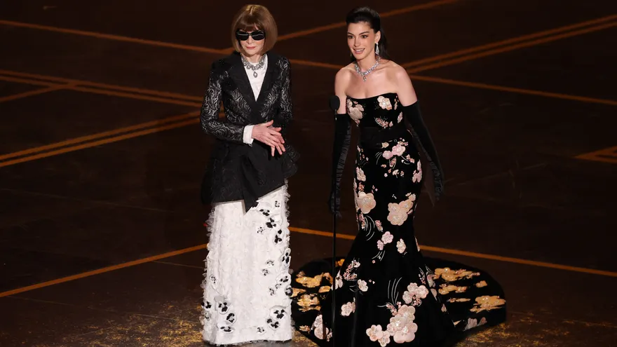 Anna Wintour y Anne Hathaway