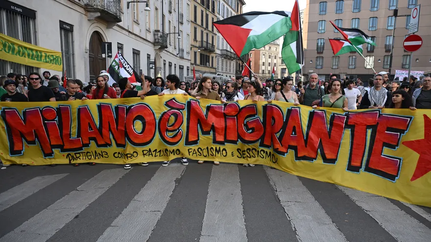 La extrema derecha europea protesta en Milán contra el 'tsunami' migratorio