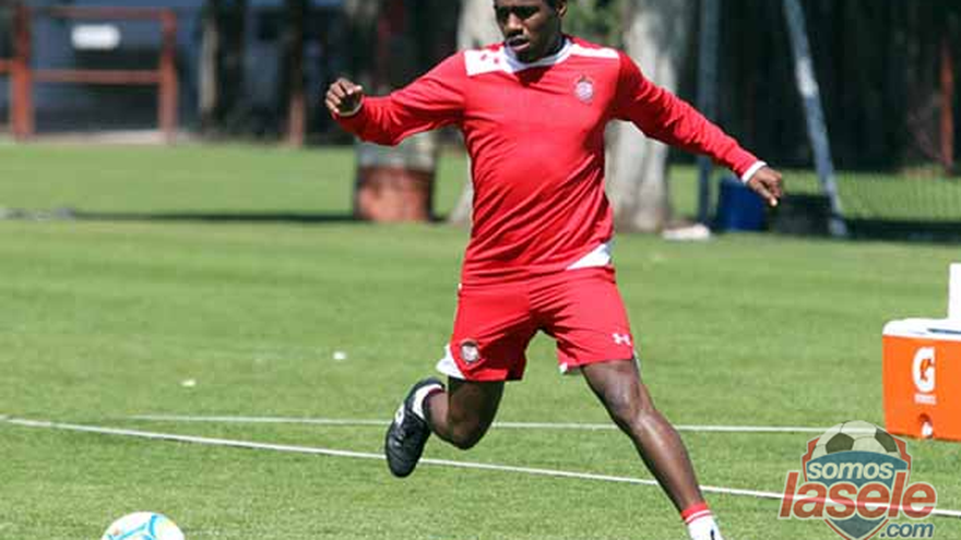 Ya es oficial Luis Tejada jugará  con  Tiburones Rojos’ en la Liga MX
