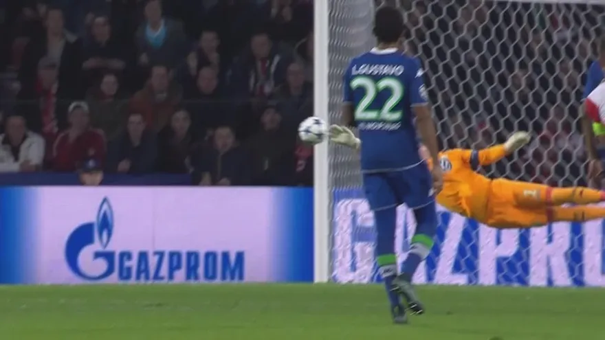 Los mejores goles en la cuarta jornada en la Champions League - Top 5