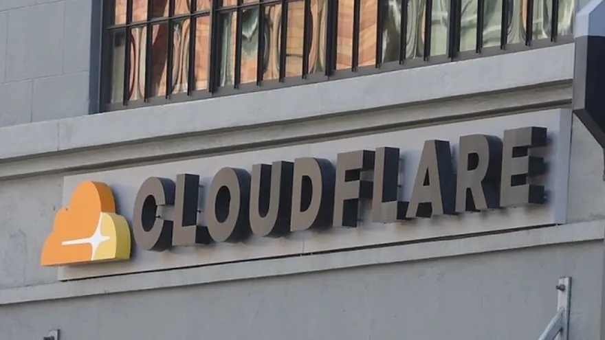 Fachada de Cloudflare.