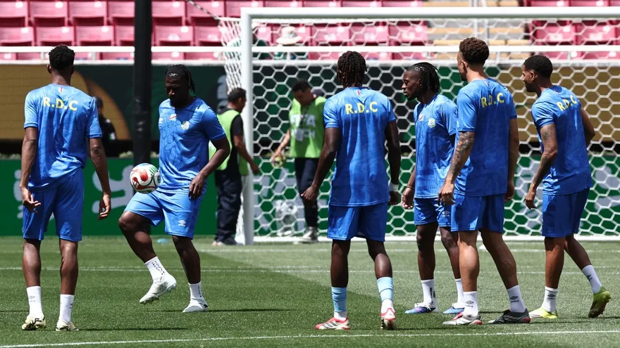 Jugadores de la República Democrática del Congo en una sesión de entrenamiento