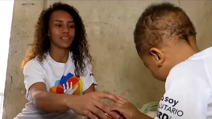 Familia en Veracruz necesita ayuda para un pequeño con una enfermedad rara