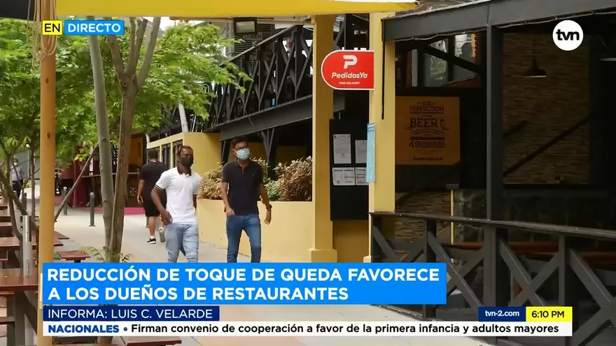 Dueños de restaurantes y bares ven positiva reducción de toque de queda