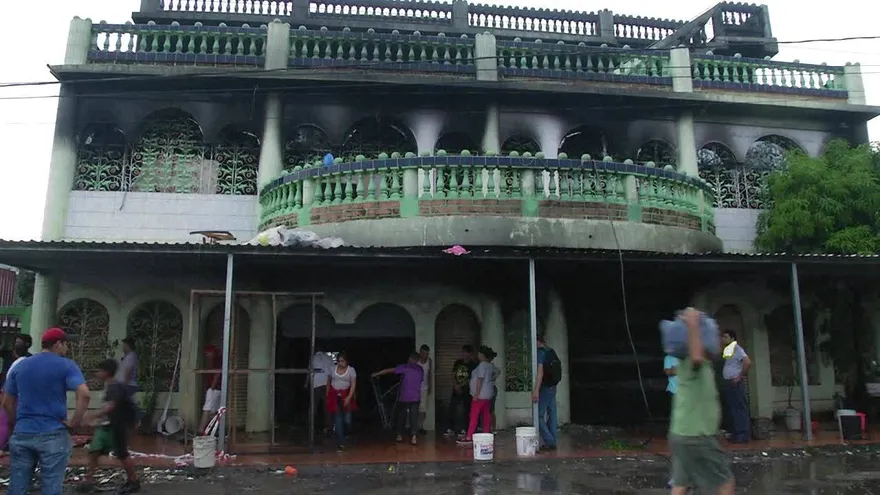 Seis muertos en Nicaragua en incendio causado por bomba molotov