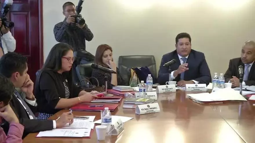 Archivan denuncias de Ayú Prado