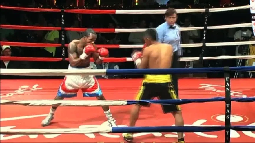 Yahar Callender derrot