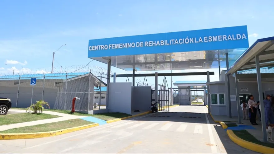 Centro Femenino de Rehabilitación La Esmeralda