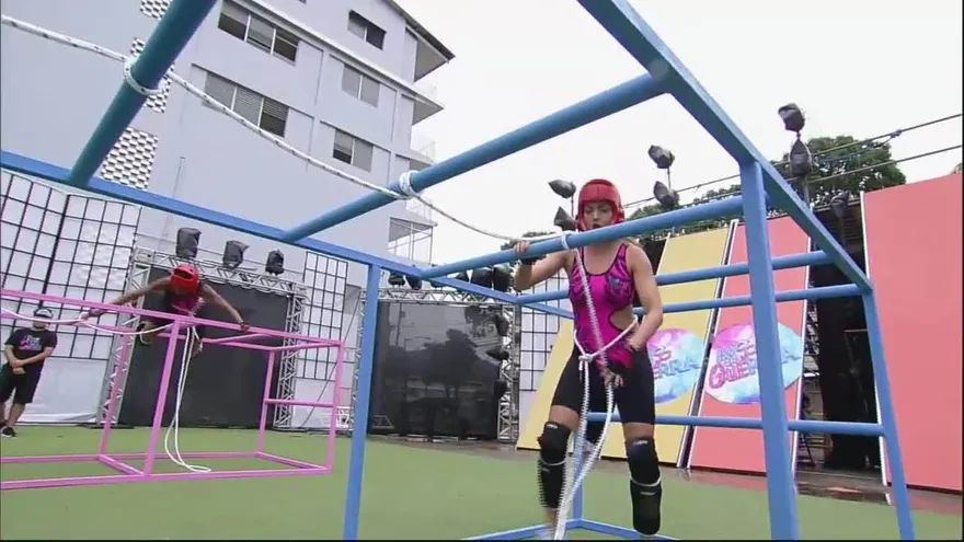 Competencia increíble entre las guerreras en el Circuito de Cuerdas