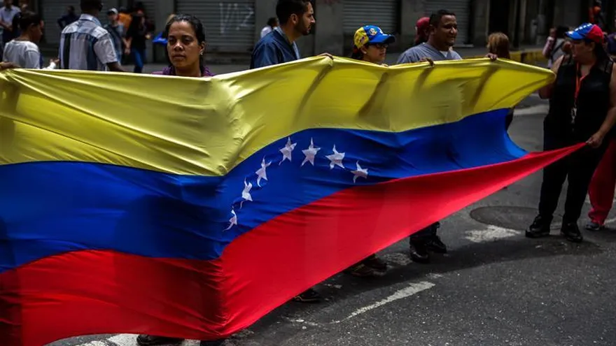 Desde hace tres meses Venezuela se ha visto sacudida por una ola de protestas, a favor y en contra del Gobierno, que se saldan con 85 muertos y más de mil heridos, según datos de la Fiscalía.