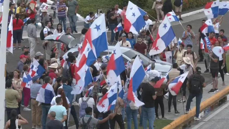 Concentración de Sal de las Redes en la Cinta Costera.