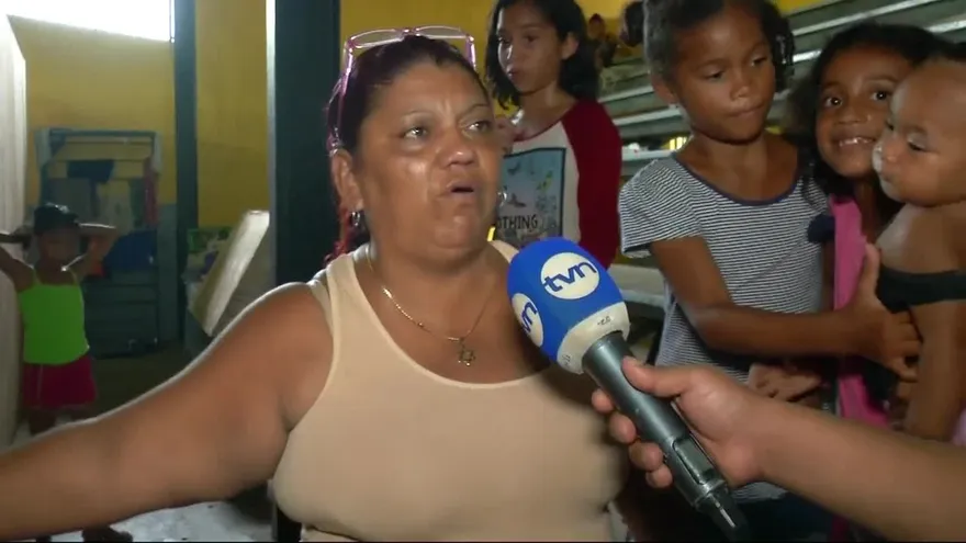 Residentes de Juan Díaz viven hace dos meses en un gimnasio